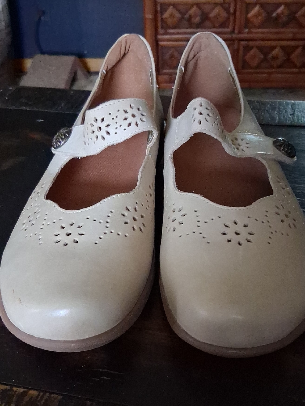 David Tate Cream Mary Jane Flats with Scalloped Strap